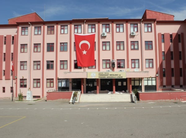 Törekent Mesleki ve Teknik Anadolu Lisesi Fotoğrafı